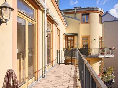 Terrassenwohnung kaufen in 1070 Wien (Bild 2)
