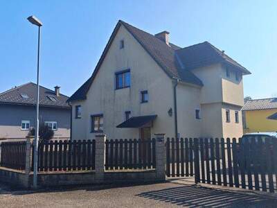 Mehrfamilienhaus kaufen in 2630 Putzmannsdorf (Bild 2)