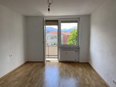Altbauwohnung mit Balkon kaufen in 6020 Innsbruck (Bild 2)