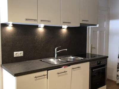 Altbauwohnung mit Balkon kaufen in 6020 Innsbruck (Bild 4)