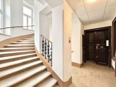 Altbauwohnung kaufen in 1070 Wien (Bild 3)
