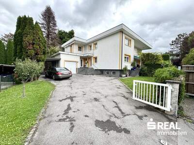 Mehrfamilienhaus kaufen in 6890 Lustenau (Bild 2)