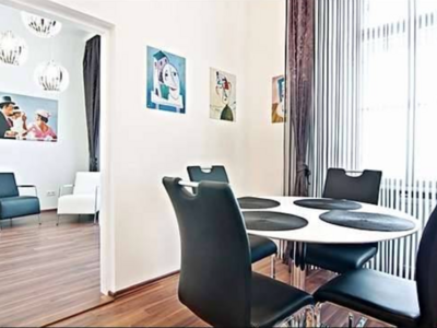 Altbauwohnung mit Balkon mieten in 1010 Wien (Bild 5)