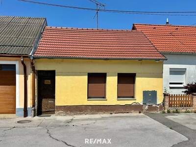 Haus kaufen in 2273 Hohenau