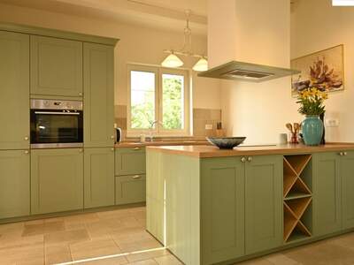 Haus kaufen in 52440 Porec (Bild 5)