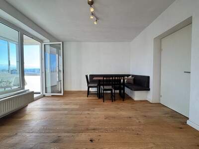 Wohnung mit Balkon kaufen in 4850 Timelkam (Bild 2)