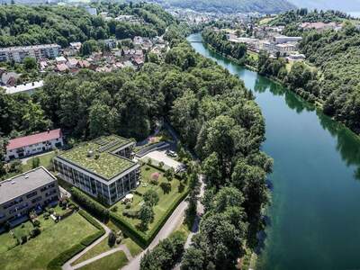 Wohnung mit Balkon kaufen in 4810 Gmunden
