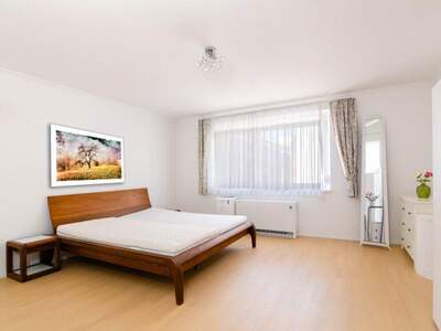Wohnung kaufen in 1170 Wien (Bild 2)