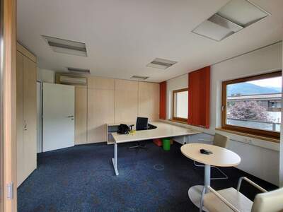 Gewerbeobjekt mieten in 6263 Fügen (Bild 1)