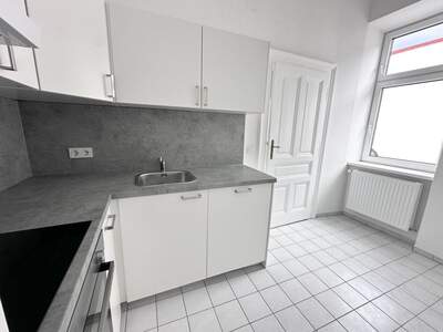 Altbauwohnung kaufen in 1180 Wien (Bild 4)