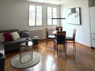 Altbauwohnung mit Balkon mieten in 5020 Salzburg (Bild 2)