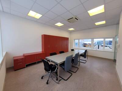 Bürozentrum mieten in 4710 Sankt Georgen