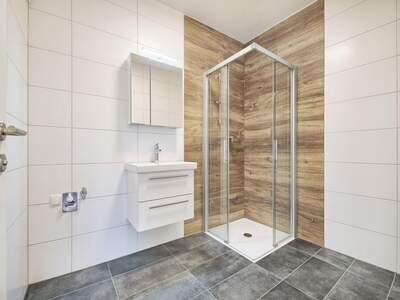 Wohnung mit Balkon kaufen in 9523 Landskron (Bild 5)