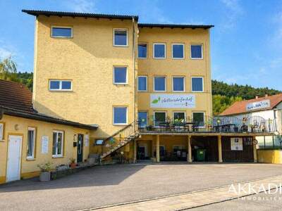 Beherbergungsbetrieb kaufen in 2752 Wöllersdorf (Bild 1)