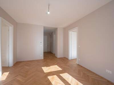 Altbauwohnung kaufen in 1160 Wien (Bild 2)
