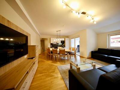 Terrassenwohnung kaufen in 8970 Schladming (Bild 2)