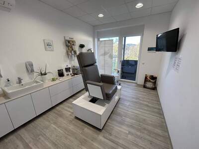 Gewerbeobjekt mieten in 4081 Hartkirchen