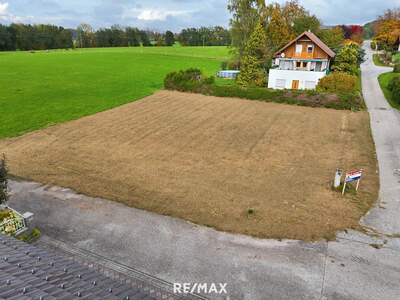 Grundstück kaufen in 5141 Moosdorf