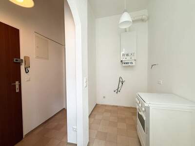 Altbauwohnung kaufen in 1100 Wien (Bild 1)