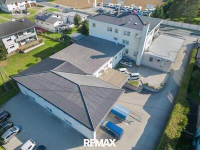Mehrfamilienhaus kaufen in 4663 Laakirchen