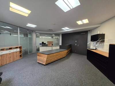 Gewerbeobjekt mieten in 4800 Attnang