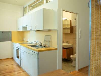 Altbauwohnung mieten in 1160 Wien (Bild 2)