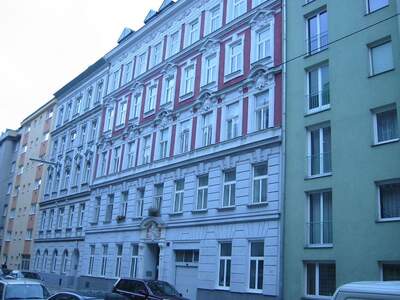 Altbauwohnung kaufen in 1200 Wien (Bild 1)
