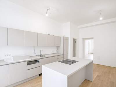 Altbauwohnung mit Balkon mieten in 1030 Wien (Bild 3)