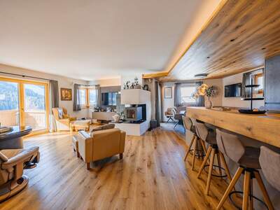 Mehrfamilienhaus kaufen in 5753 Saalbach (Bild 2)