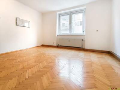 Altbauwohnung kaufen in 8020 Graz (Bild 3)