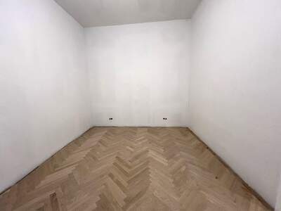 Altbauwohnung mit Balkon mieten in 1010 Wien (Bild 4)