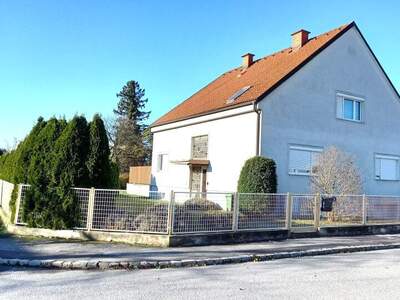 Mehrfamilienhaus kaufen in 2404 Petronell (Bild 1)