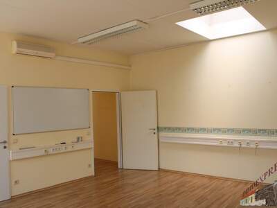 Büro / Praxis mieten in 3100 St. Pölten (Bild 2)