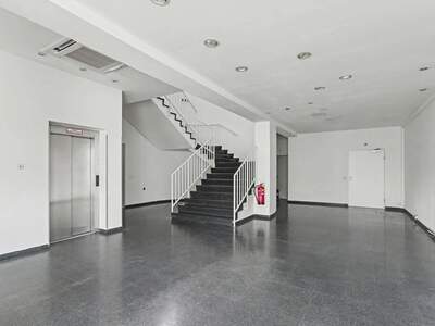 Gewerbeobjekt mieten in 1230 Wien