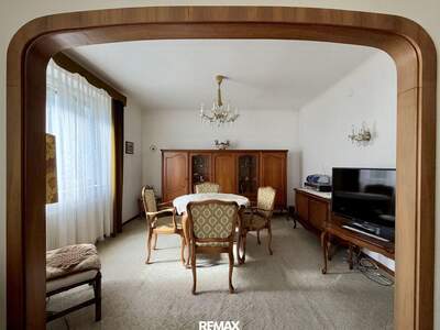 Haus kaufen in 2500 Baden (Bild 2)