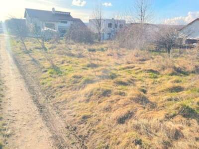 Grundstück kaufen in 7092 Winden