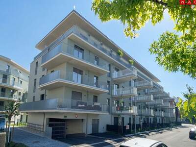 Wohnung mit Balkon mieten in 8055 Graz