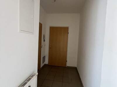 Altbauwohnung mit Balkon mieten in 8010 Graz (Bild 5)