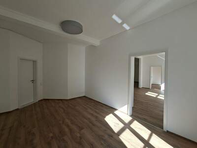 Gewerbeobjekt mieten in 4040 Linz (Bild 2)