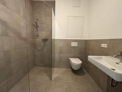 Wohnung kaufen in 83395 Freilassing (Bild 4)