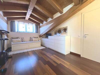 Altbauwohnung kaufen in 34073 Grado (Bild 3)