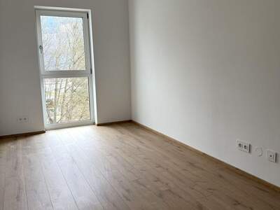 Altbauwohnung mit Balkon mieten in 8680 Mürzzuschlag (Bild 3)