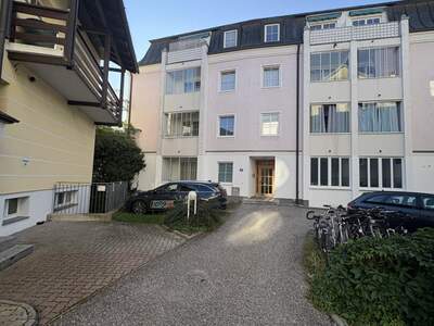 Wohnung mit Balkon mieten in 4910 Ried (Bild 2)