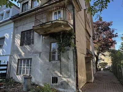 Haus kaufen in 1130 Wien