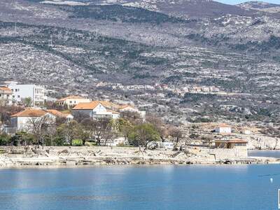 Haus kaufen in 51250 Novi Vinodolski (Bild 1)