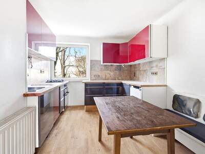 Wohnung mit Balkon kaufen in 4020 Linz (Bild 2)