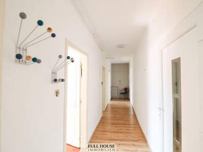 Altbauwohnung kaufen in 9500 Villach (Bild 1)