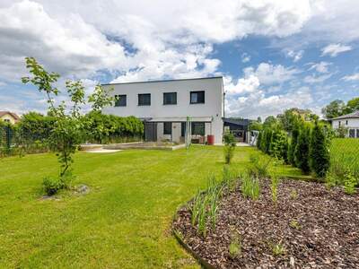 Haus mit Garten kaufen in 5223 Pfaffstätt (Bild 1)