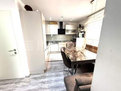 Etagenwohnung kaufen in 4053 Ansfelden
