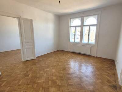 Altbauwohnung mieten in 1090 Wien (Bild 1)